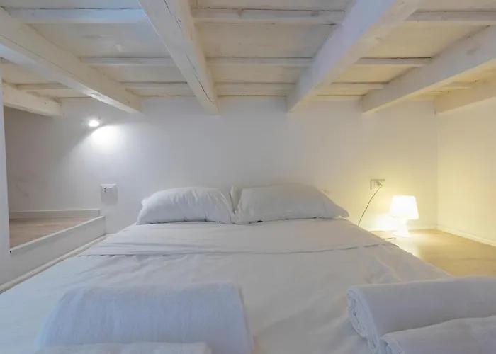 New Flat Crocetta 2 Appartement *