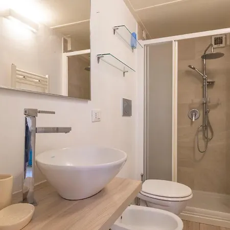 New Flat Crocetta 2 Apartamento